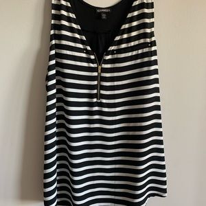 Express Zip Front Tank